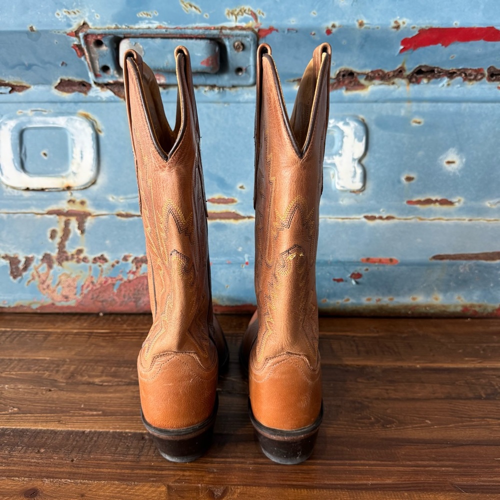 Old West Leather Western Boots | camel cognac brown | size 8.5 | snip toe - Picture 5 of 10
